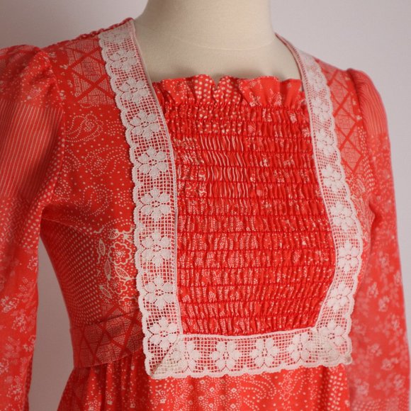 ❄ Vtg Red Prairie Boho Calico Cottage Core Floral Lace Dress Hippie Peasant XS - Picture 5 of 10